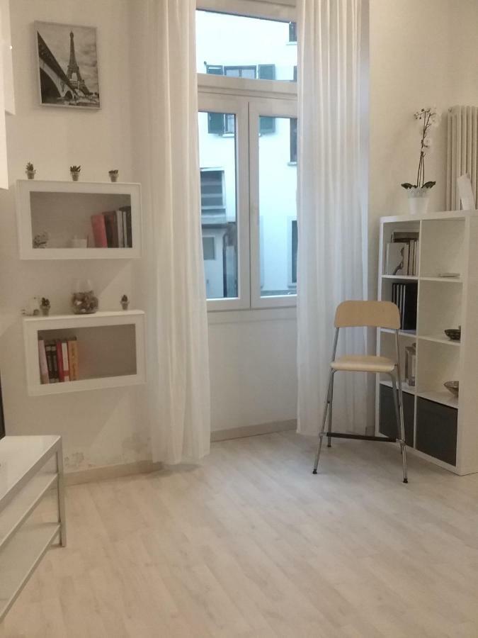 Isola Flat Lejlighed Milano Eksteriør billede